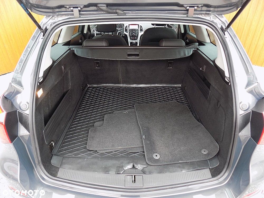 Opel Astra 1.4 Turbo Selection - 18