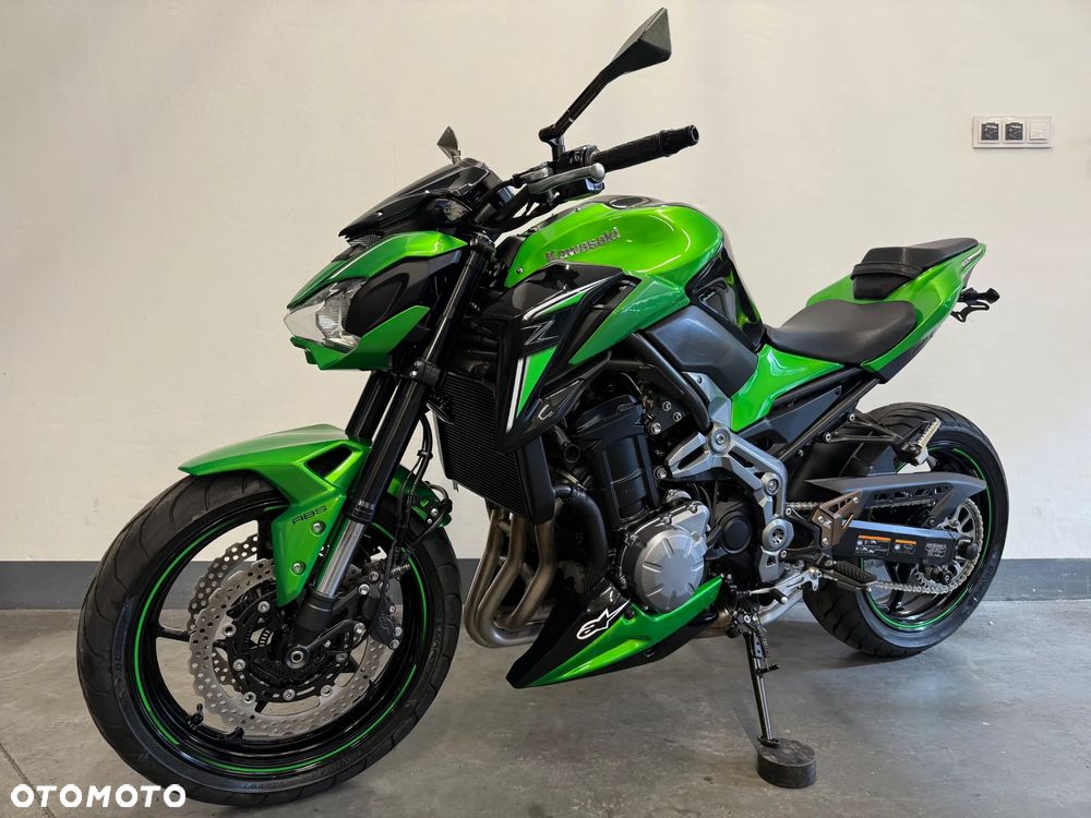 Kawasaki Z 900 - 6