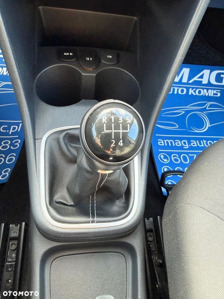 Volkswagen Polo 1.4 TDI Blue Motion Technology Lounge - 26