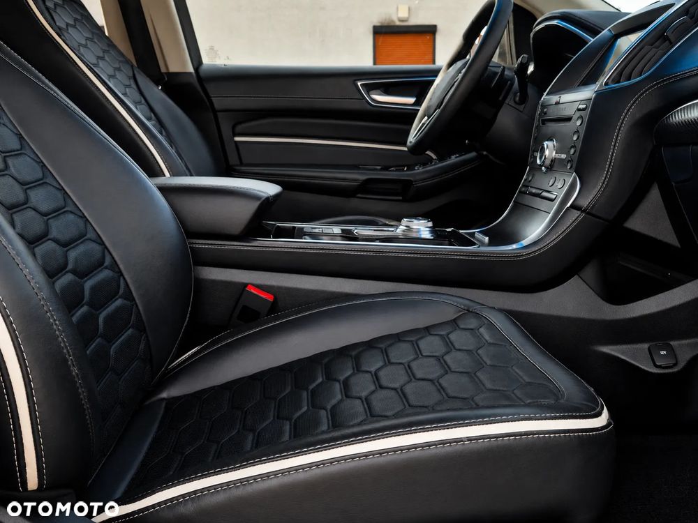 Ford Edge 2.0 EcoBlue Bi-Turbo 4x4 Vignale - 20