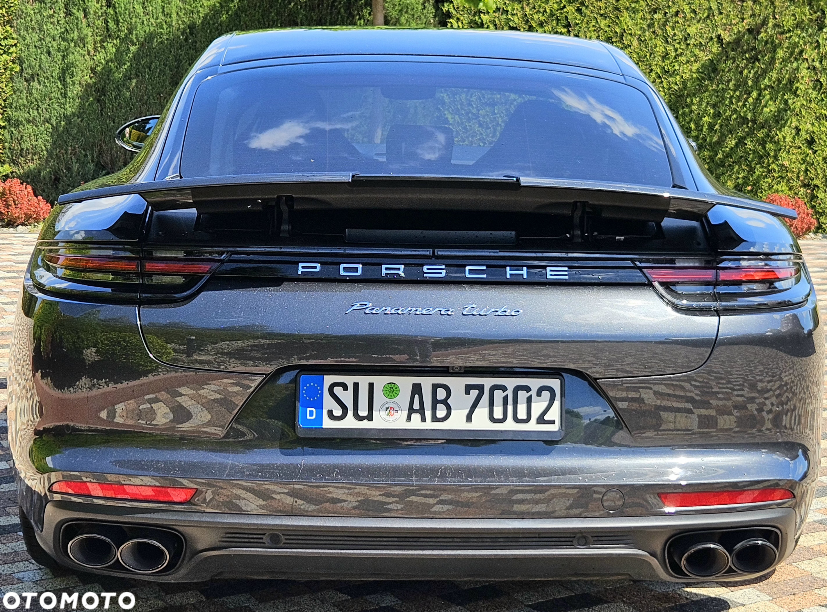 Porsche Panamera Turbo Executive - 10