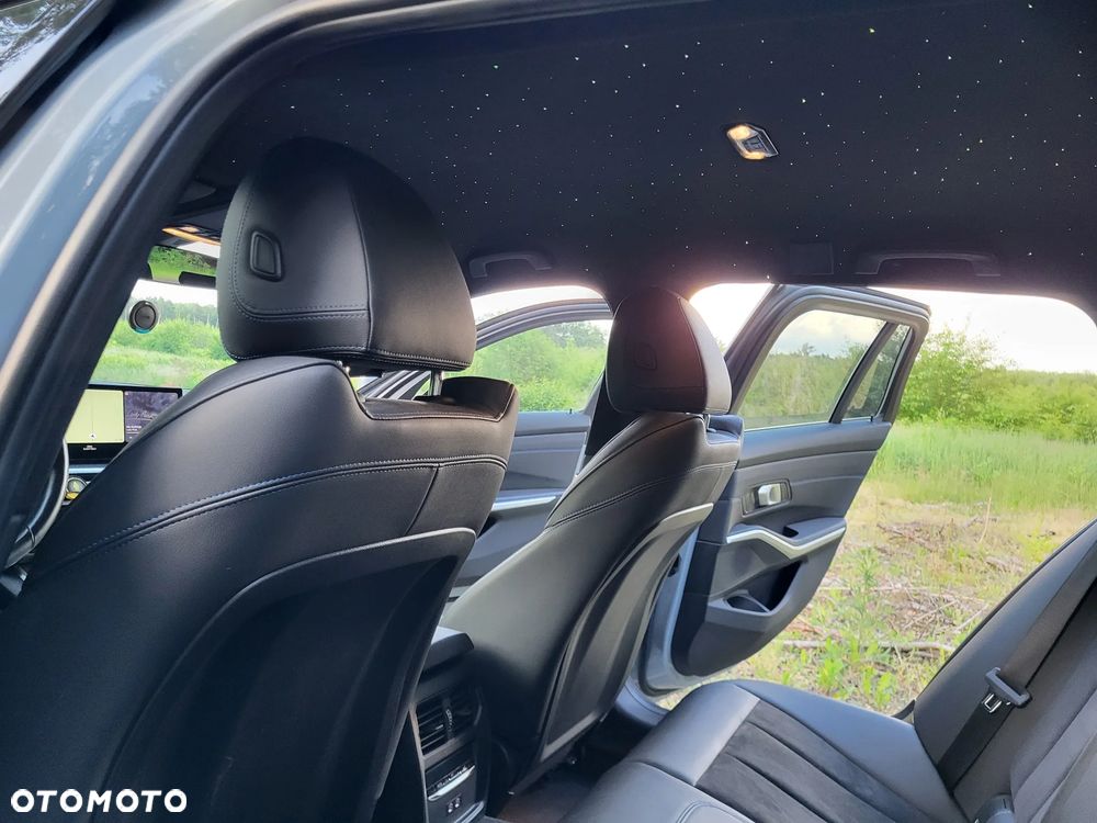 BMW Seria 3 318d Edition M Sport Shadow - 38