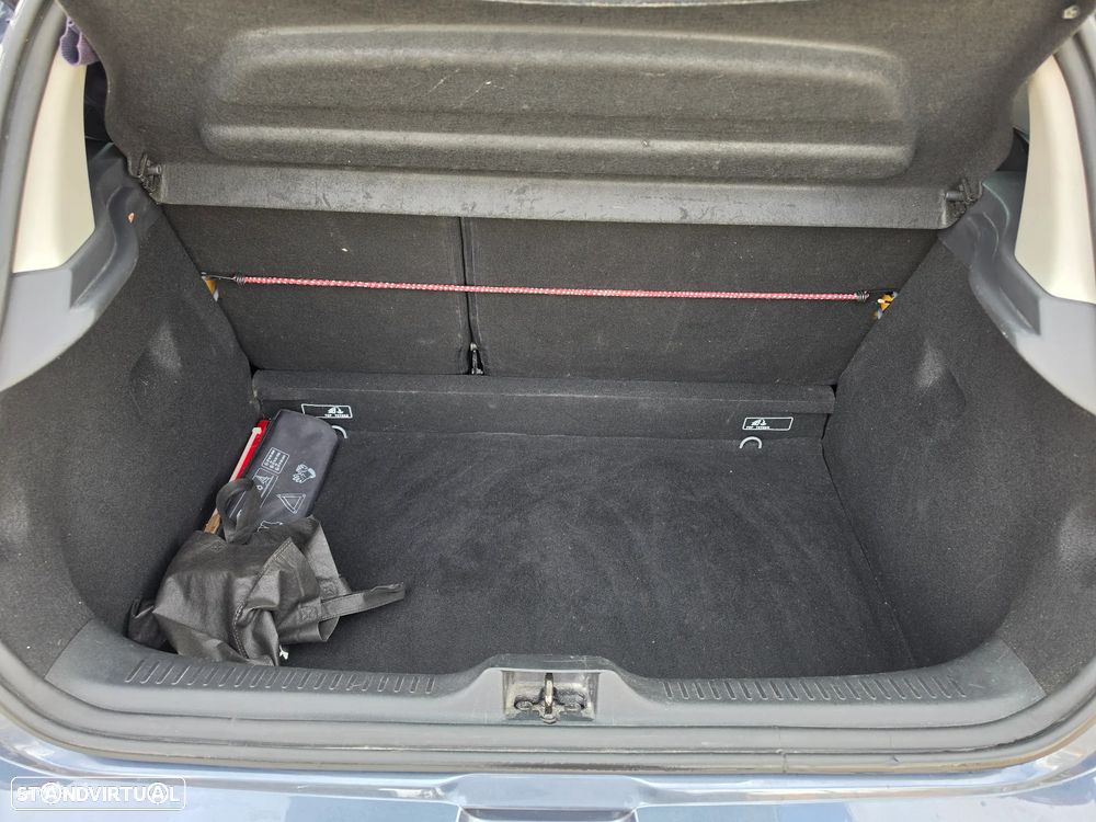 Renault Clio 1.5 dCi Limited - 13