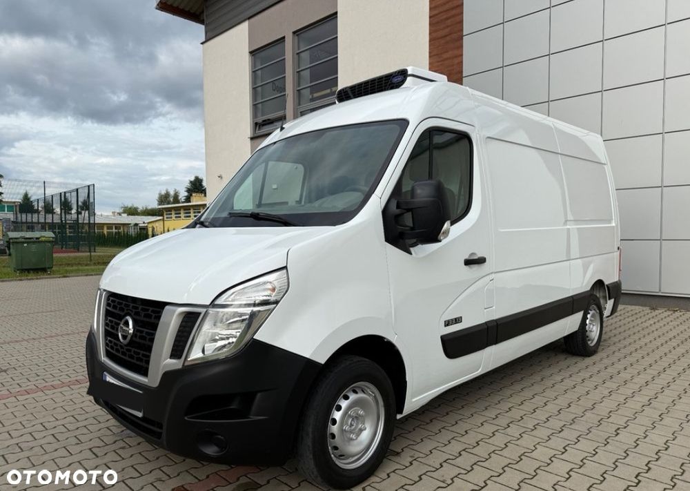 Nissan NV 400 - 2