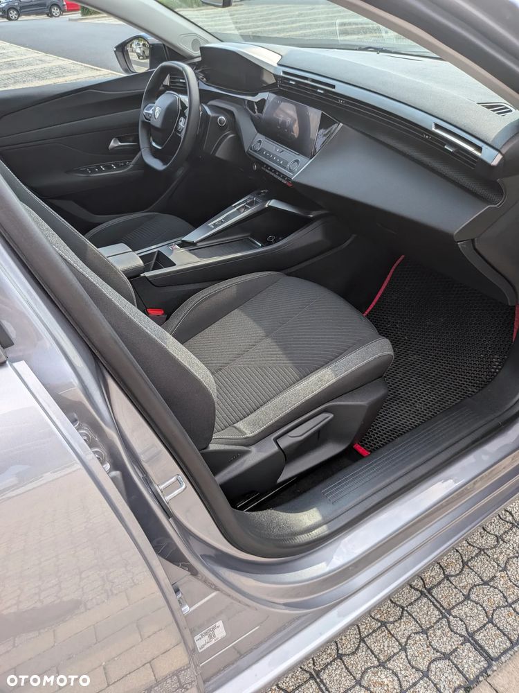 Peugeot 308 1.5 BlueHDi Active Pack Business S&S EAT8 - 9