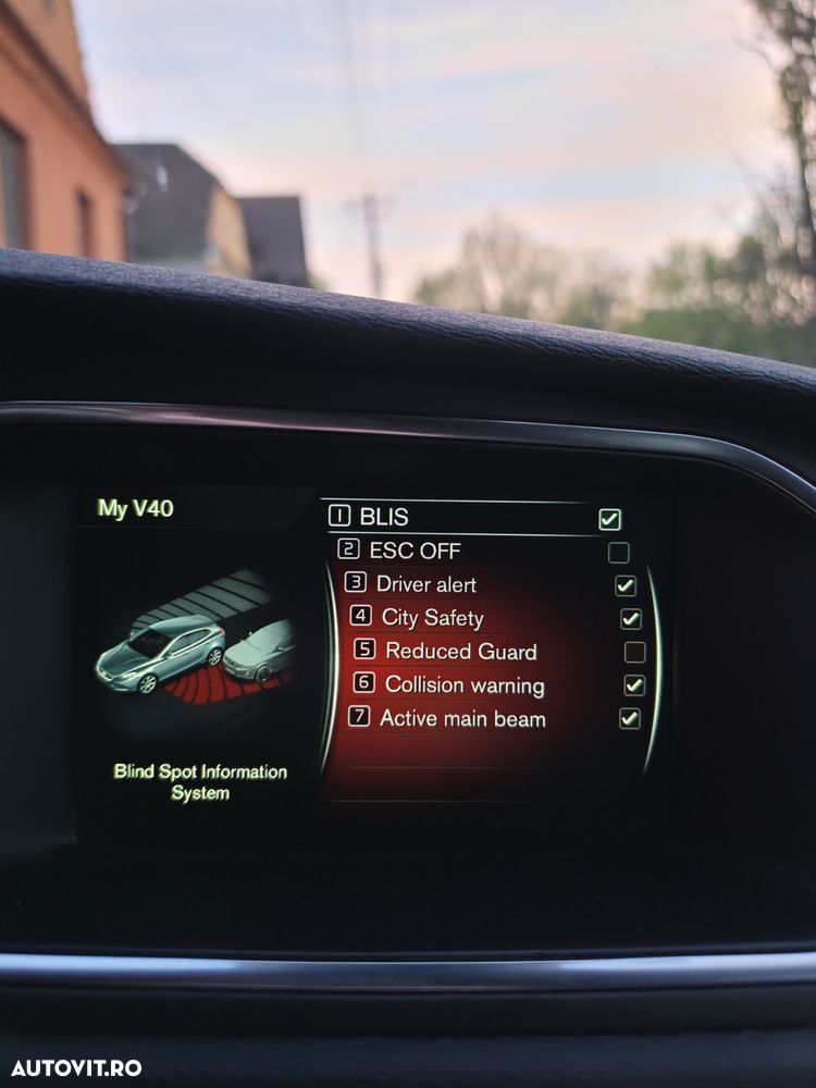 Volvo V40 D2 Geartronic Ocean Race - 23