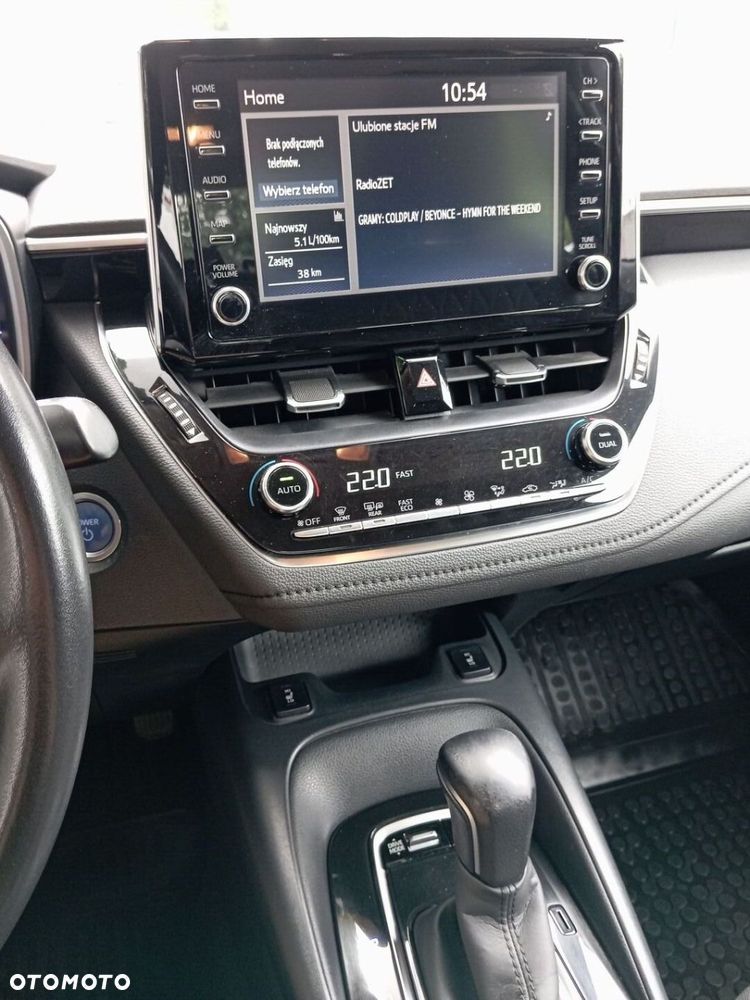 Toyota Corolla 1.8 Hybrid Comfort - 18