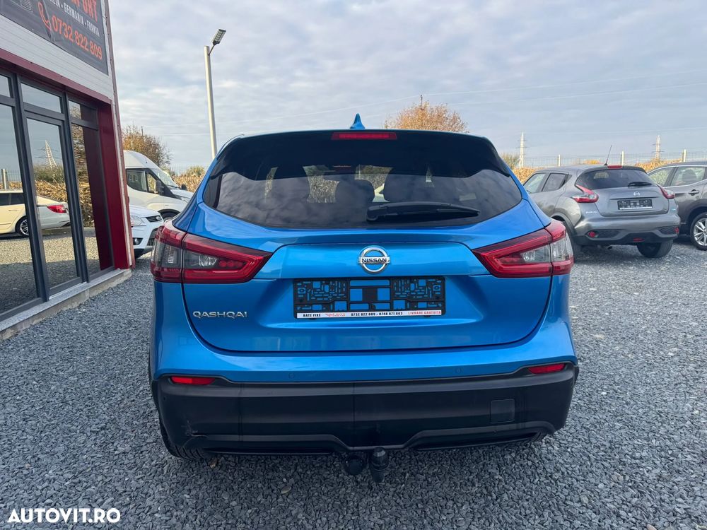 Nissan Qashqai 1.6 DCI Xtronic TEKNA - 5