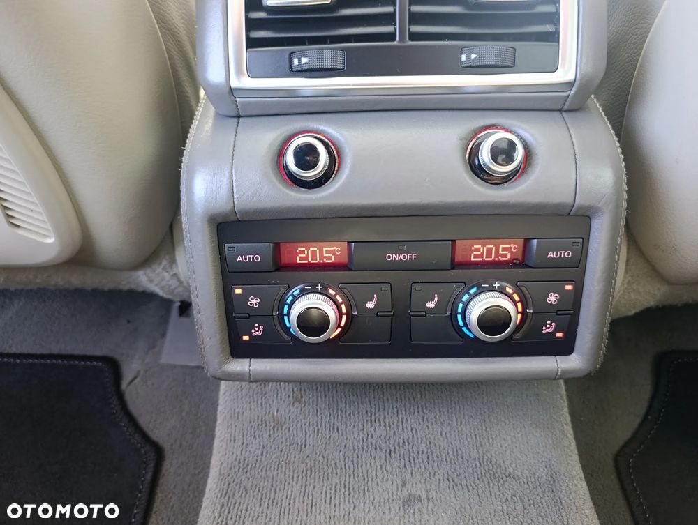 Audi Q7 3.0 TDI DPF Quattro Tiptronic - 22