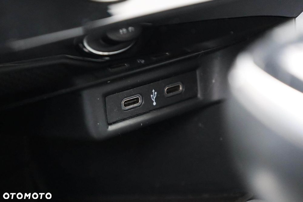 Volkswagen T-Roc 1.5 TSI Life DSG - 26