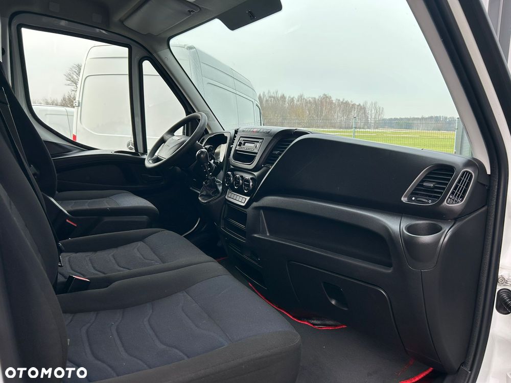 Iveco Daily 35C16 Kontener 8 palet + winda 750kg **Climatronic**Serwis**Sprowadzony**2019R** - 14