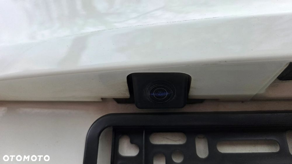 Nissan Qashqai 2.0 dCi 4 x 4 DPF tekna - 16