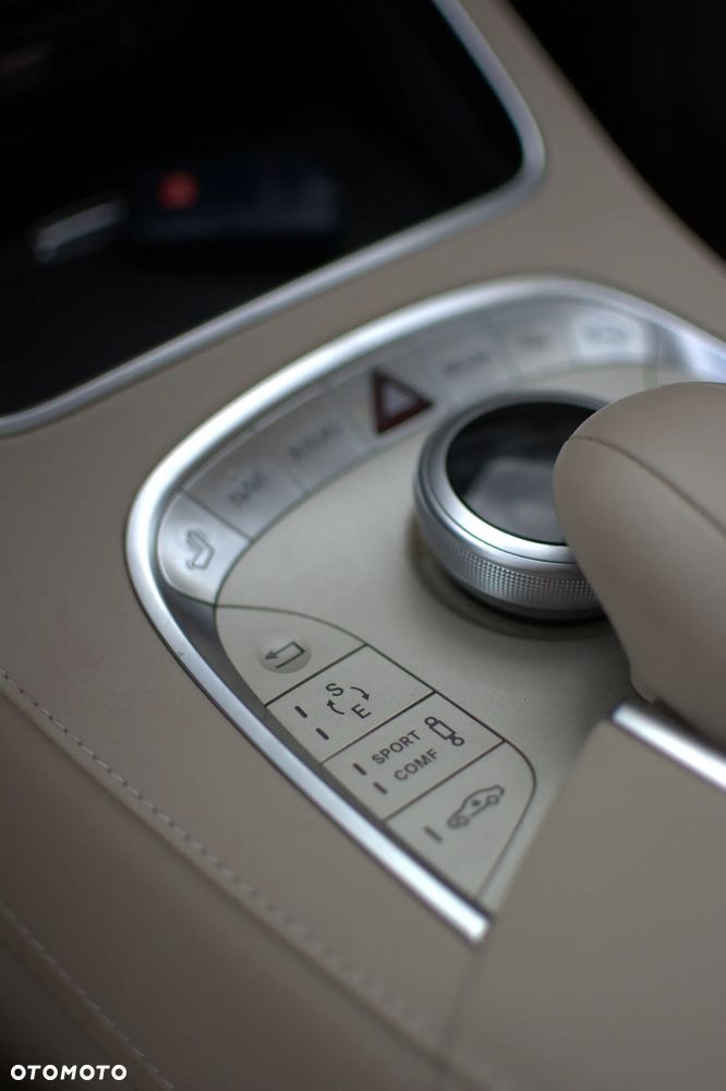 Mercedes-Benz Klasa S 350 d 4-Matic 9G-TRONIC - 19