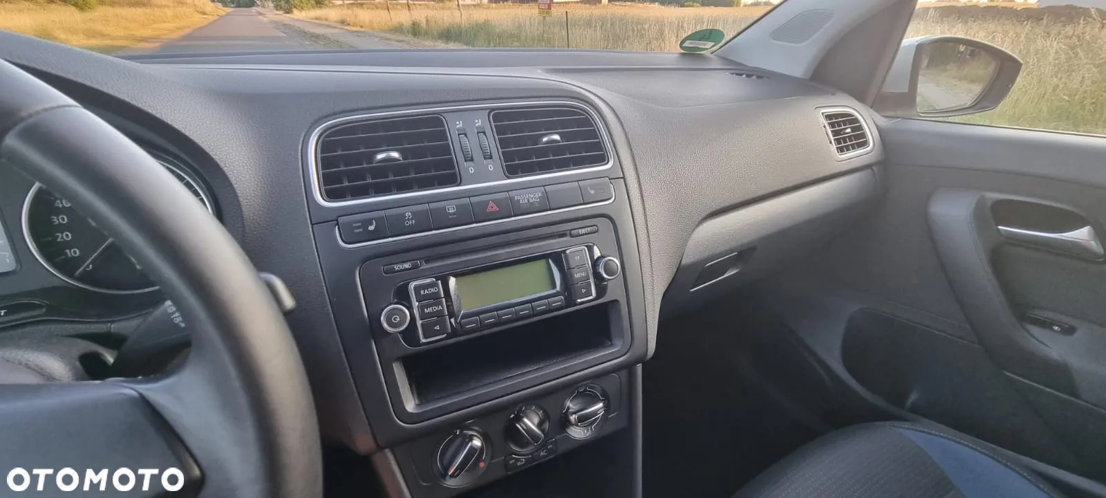 Volkswagen Polo 1.4 Comfortline - 18