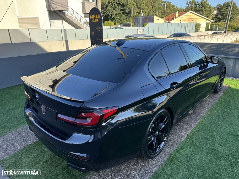 BMW M550d xDrive Auto - 12