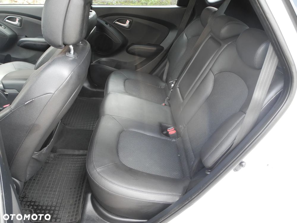 Hyundai ix35 - 15