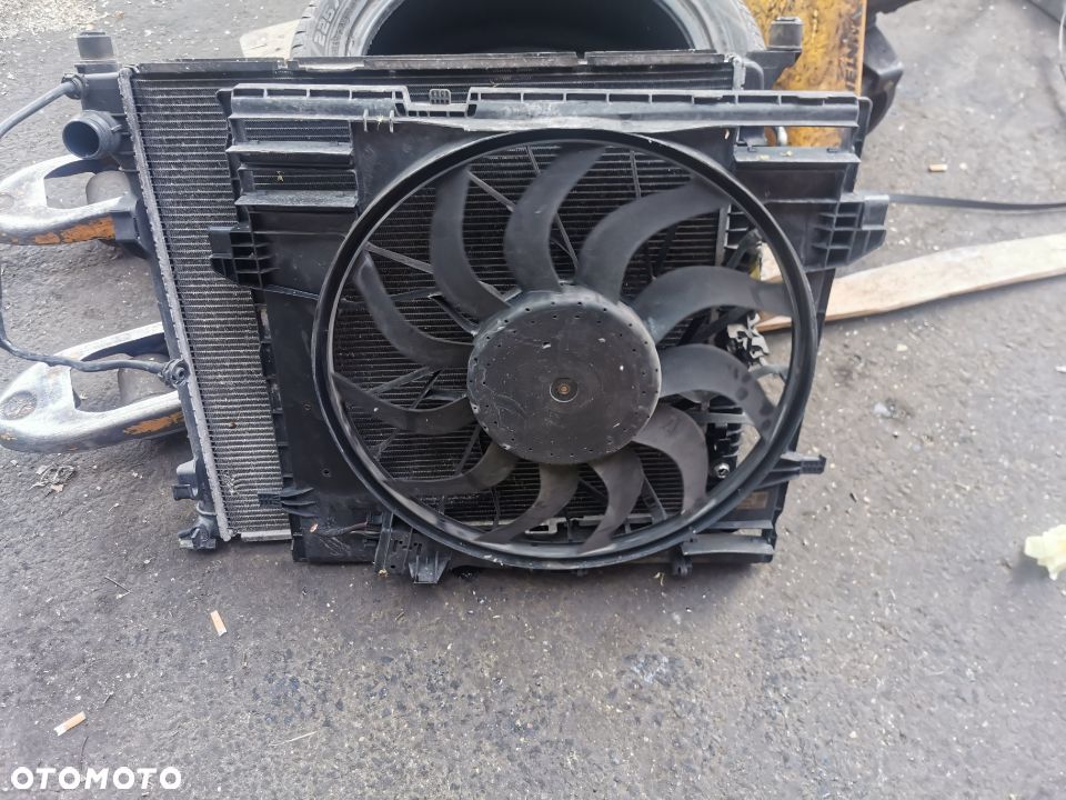 WENTYLATOR WODY WIATRAK MERCEDES GL W166  0999064000 - 1