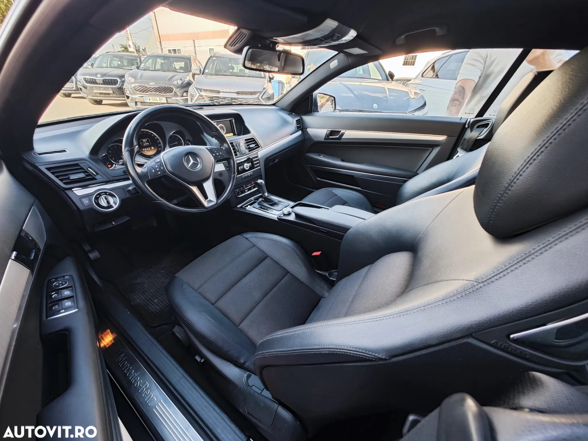 Mercedes-Benz E 220 CDI DPF Coupe BlueEFFICIENCY 7G-TRONIC Avantgarde - 9