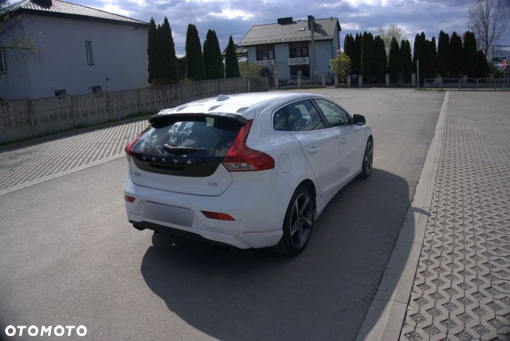 Volvo V40 D2 Base - 9