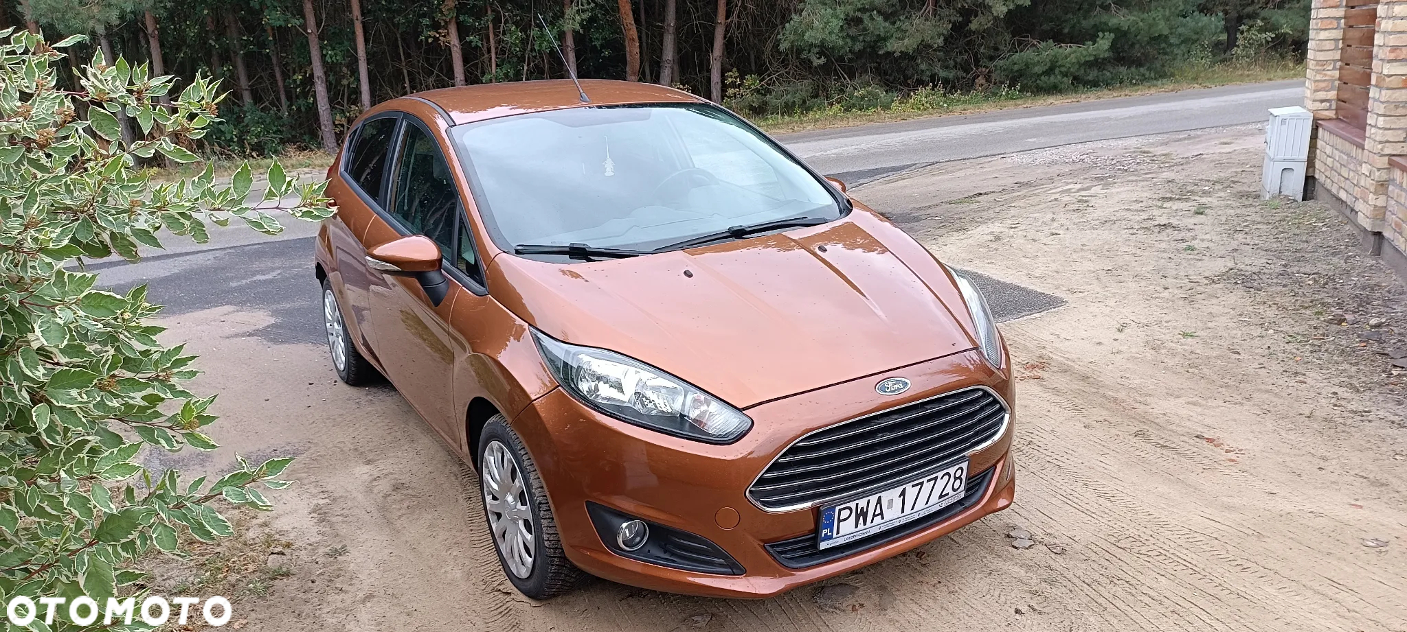 Ford Fiesta 1.5 TDCi Ambiente - 2