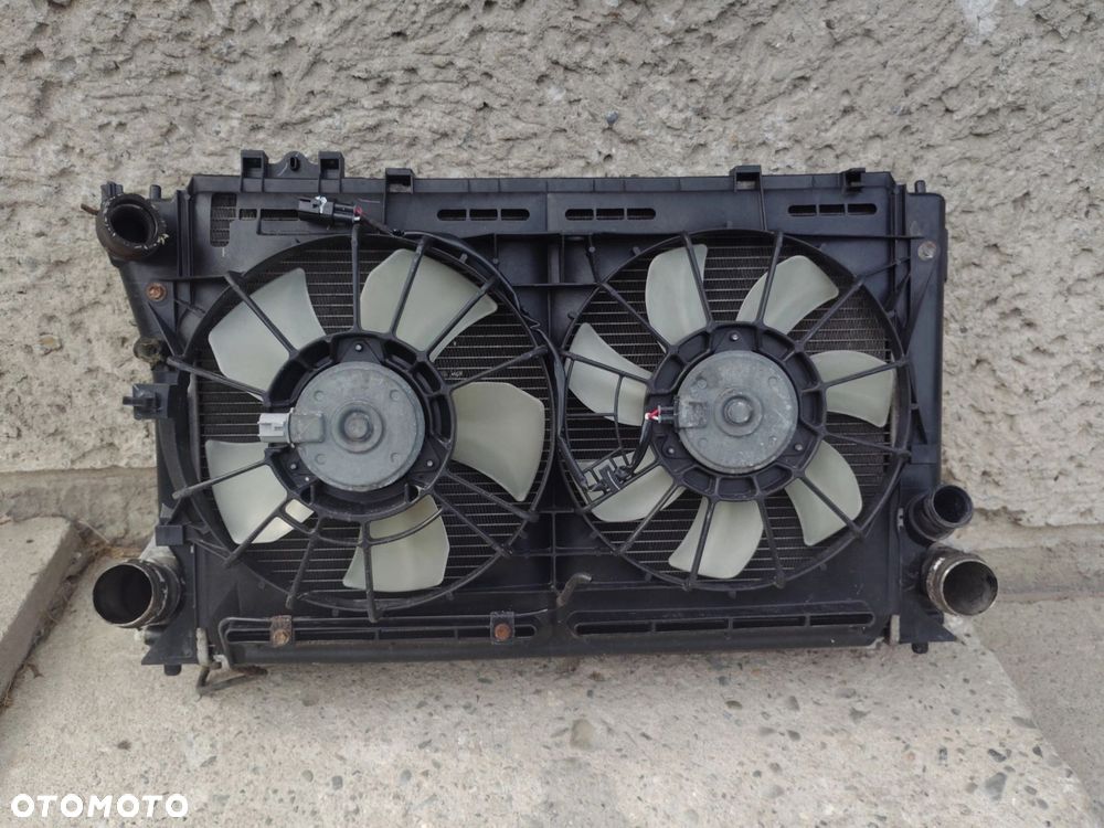 CHŁODNICA INTERCOOLER TOYOTA AVENSIS T25 2.2 D4D COROLLA - 4