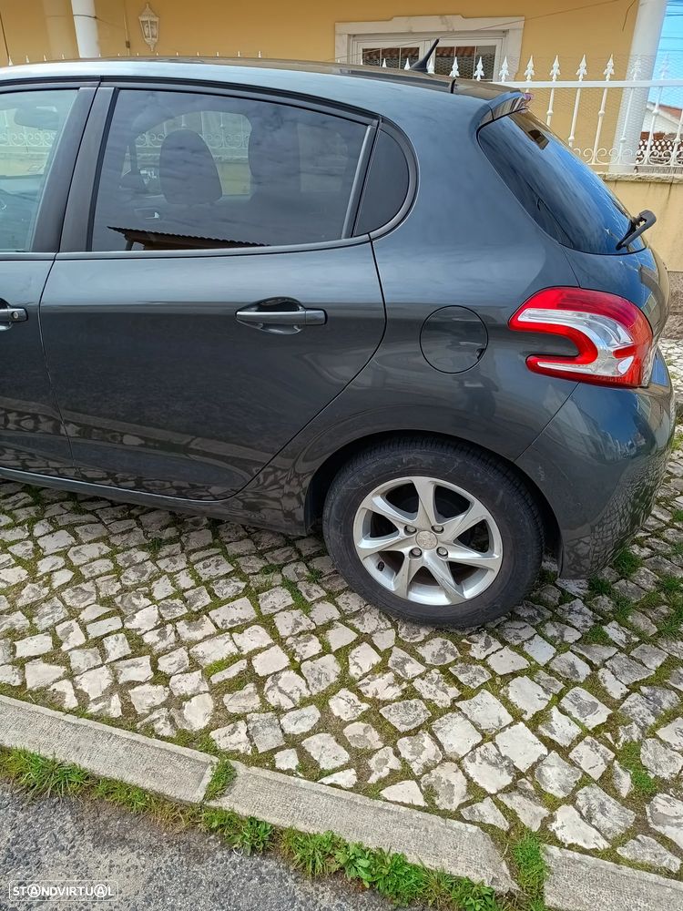 Peugeot 208 1.0 VTi Active - 3