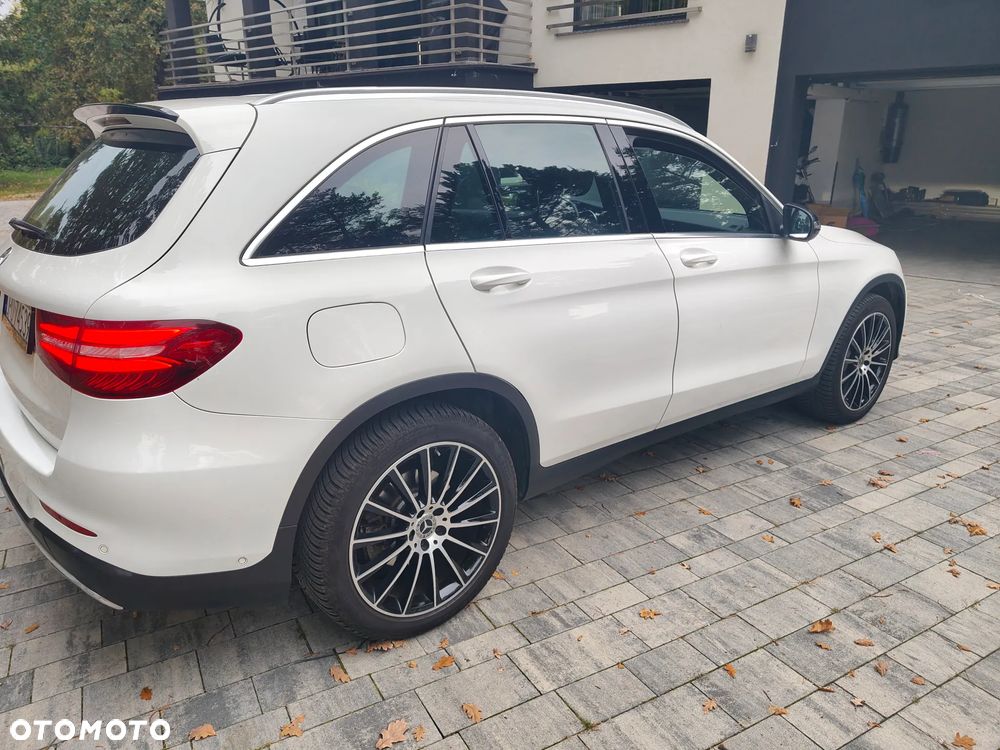 Mercedes-Benz Glc 2018 photo 4