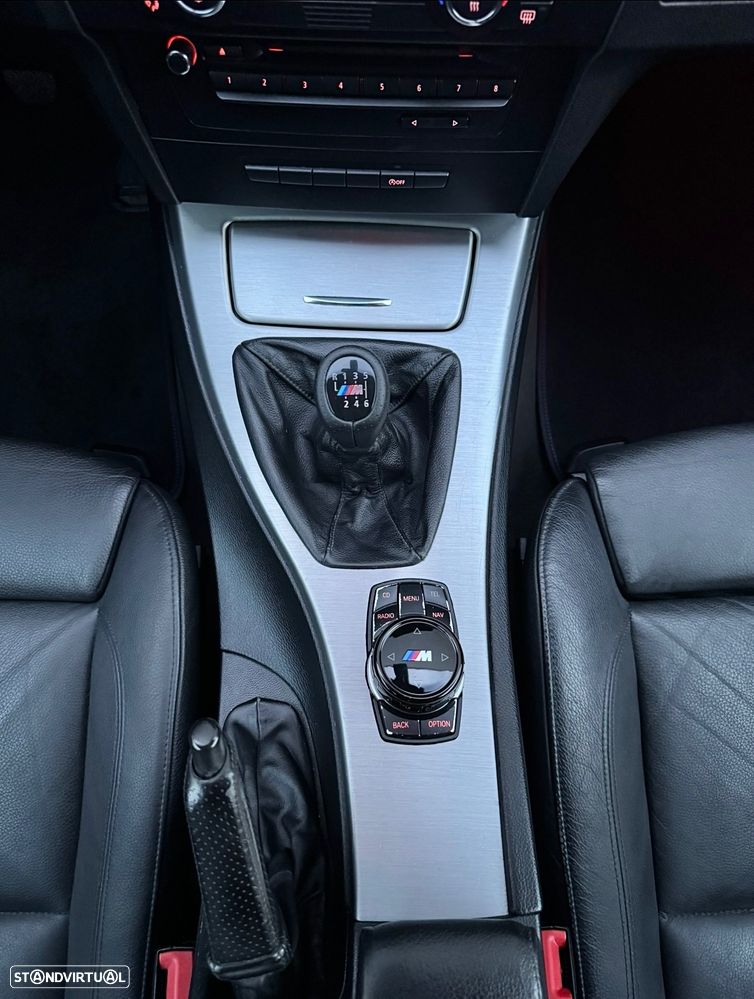 BMW 320 d Coupe - 23