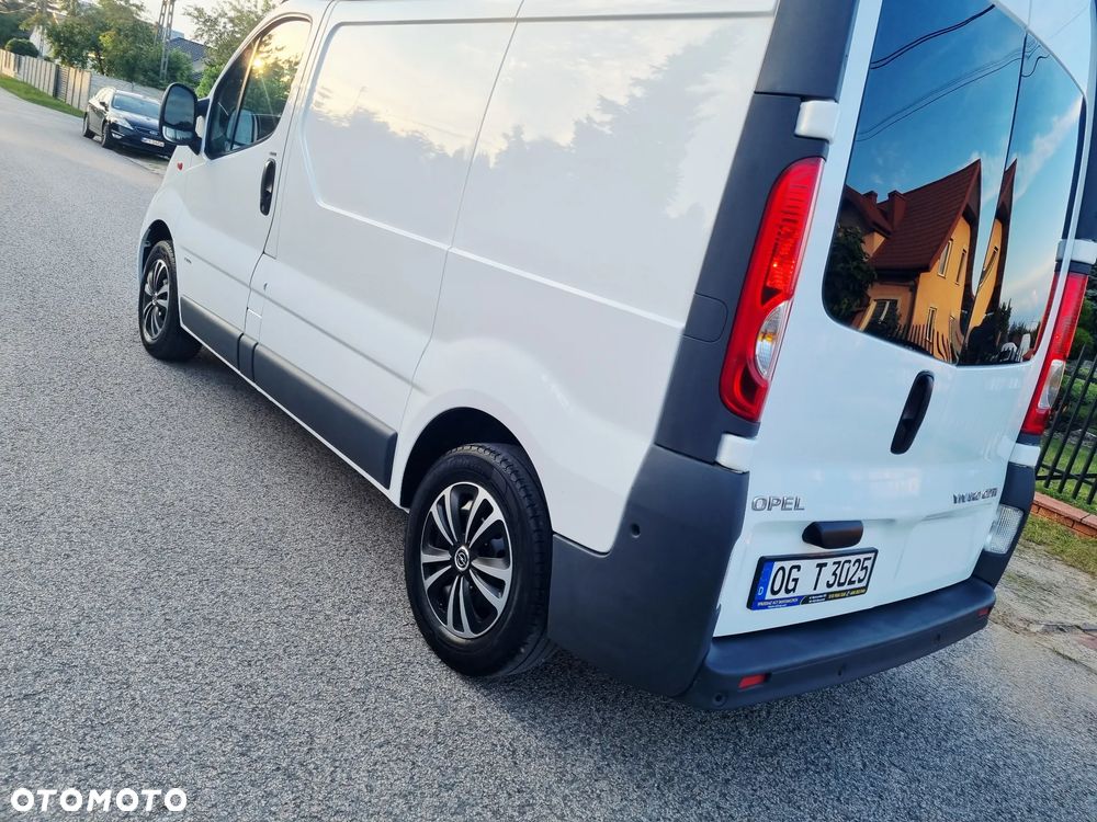 Opel Vivaro - 5