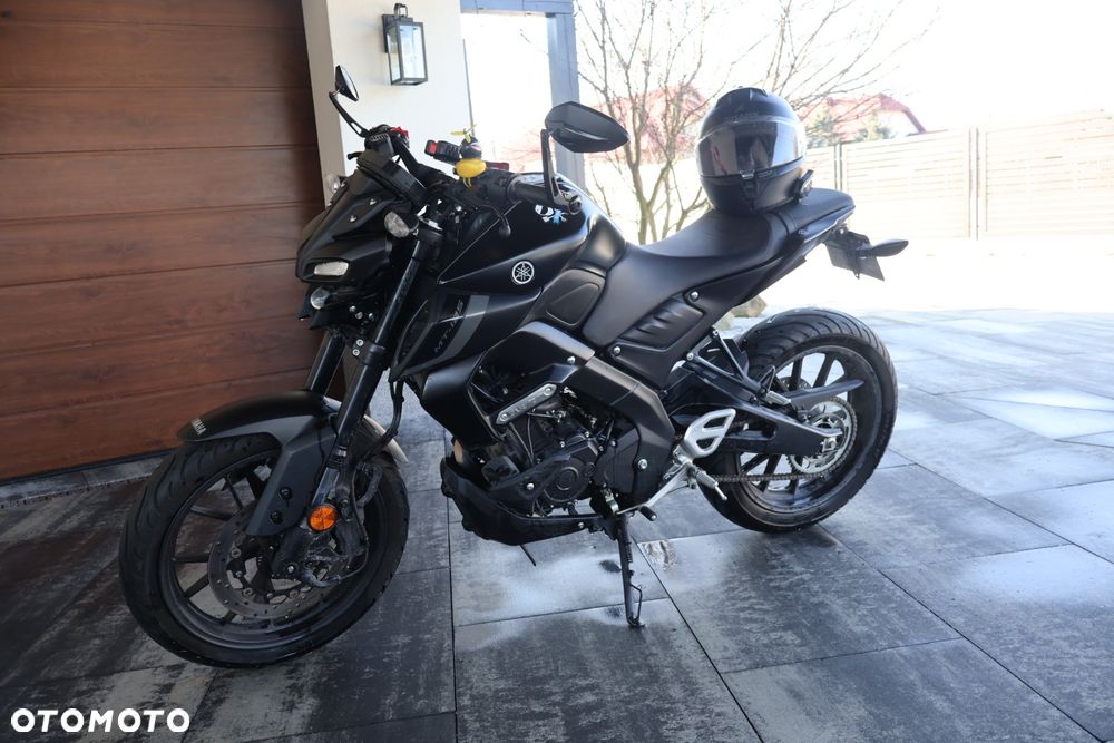 Yamaha MT - 2