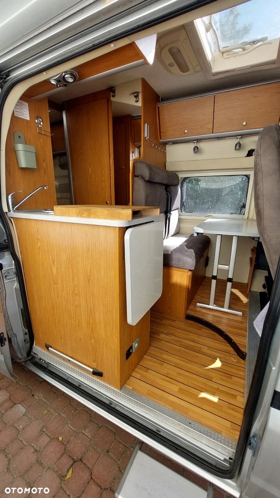Ford Transit - 10
