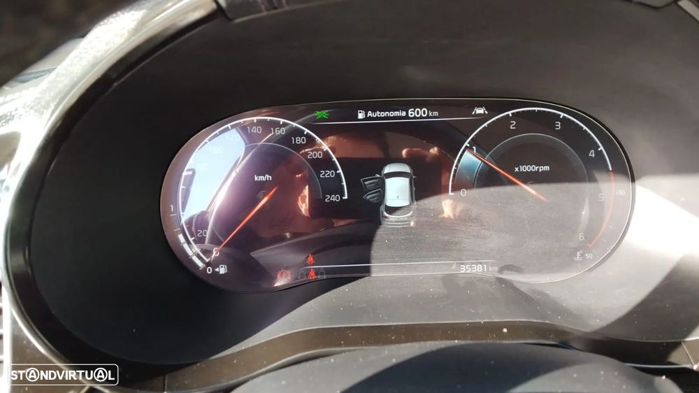 Kia XCeed - 4
