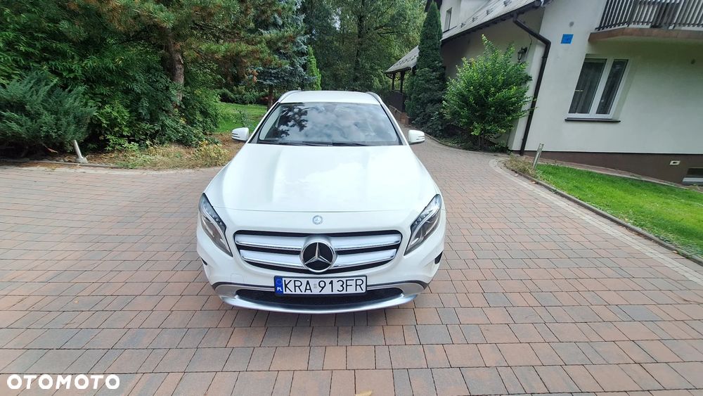 Mercedes-Benz GLA 250 4Matic 7G-DCT AMG Line - 2