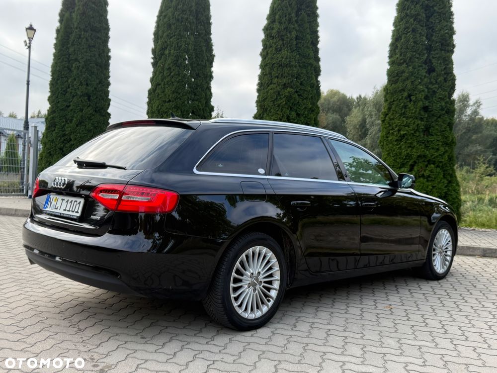 Audi A4 Avant - 32
