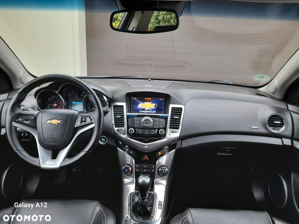 Chevrolet Cruze 1.4 T LTZ - 9