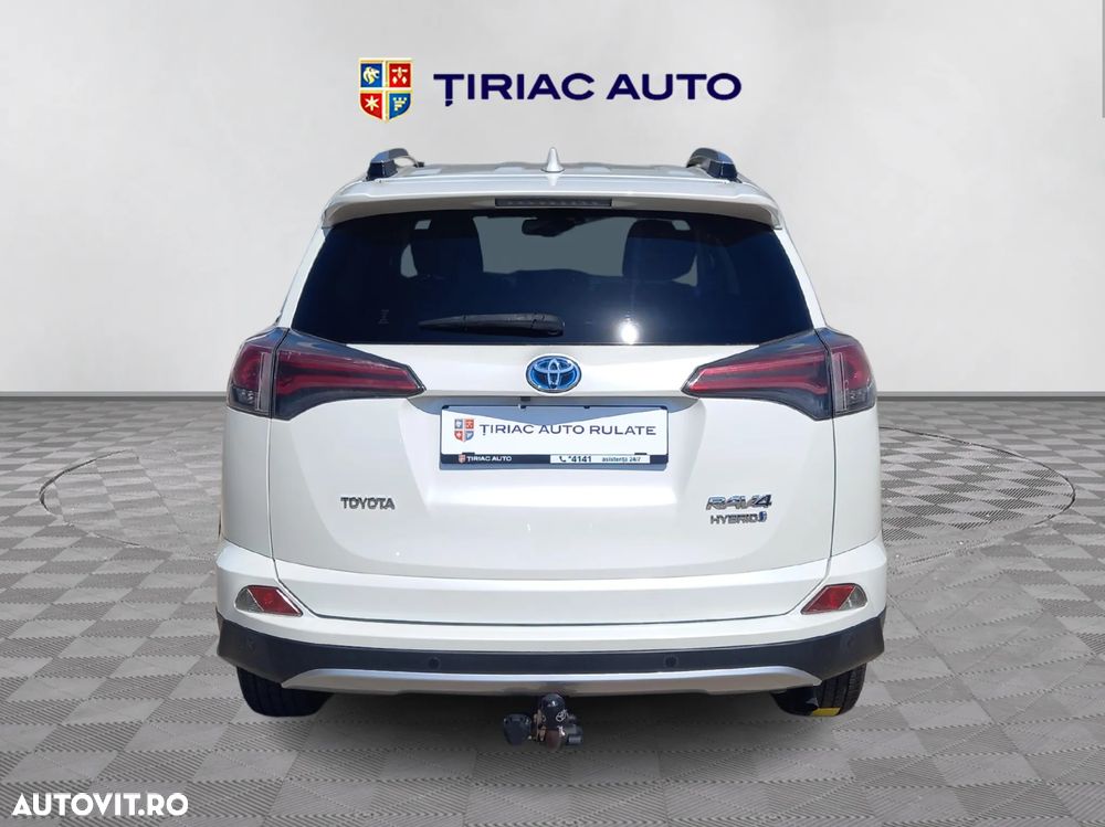 Toyota RAV4 - 5