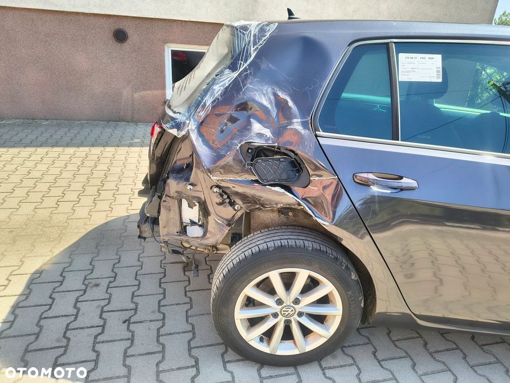 Volkswagen Golf - 7