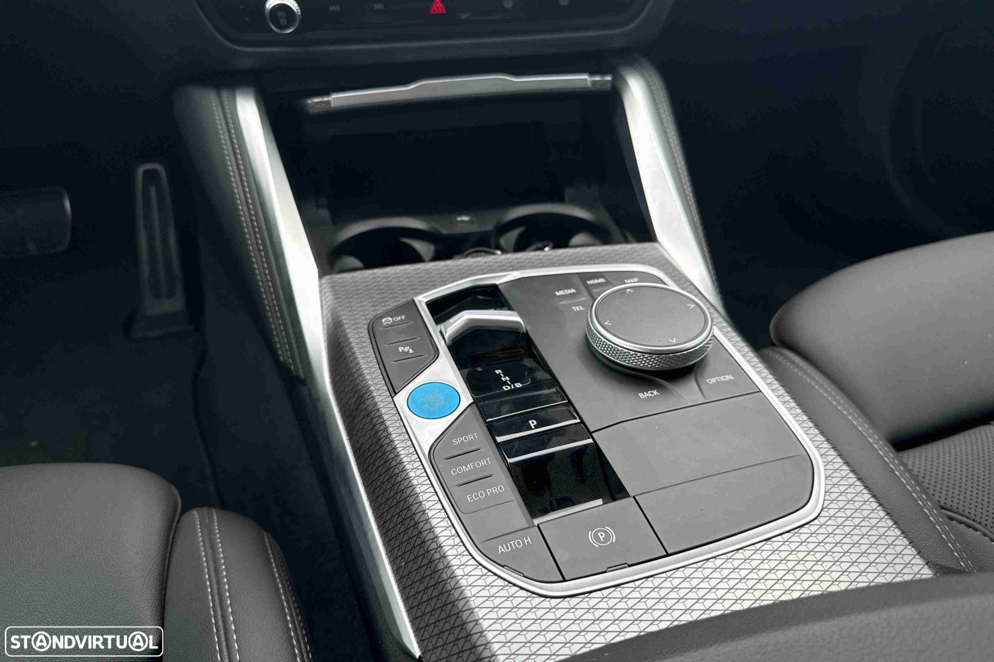 BMW i4 eDrive40 Desportiva M - 8