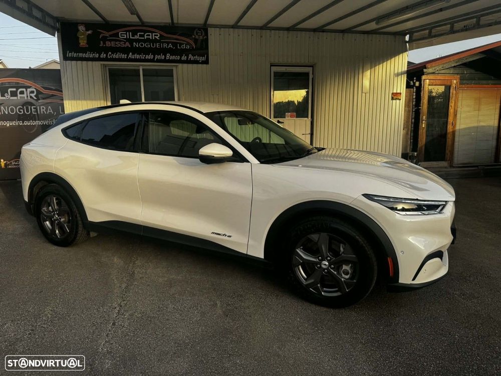 Ford Mustang Mach-E 75.7 kWh Base - 6