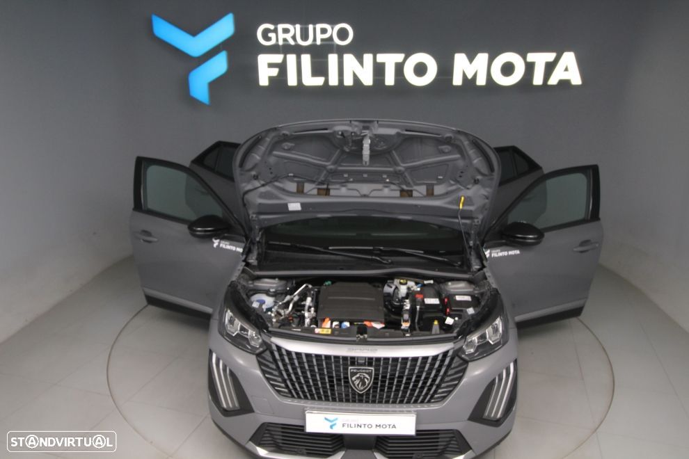 Peugeot e-2008 54 kWh Allure - 12