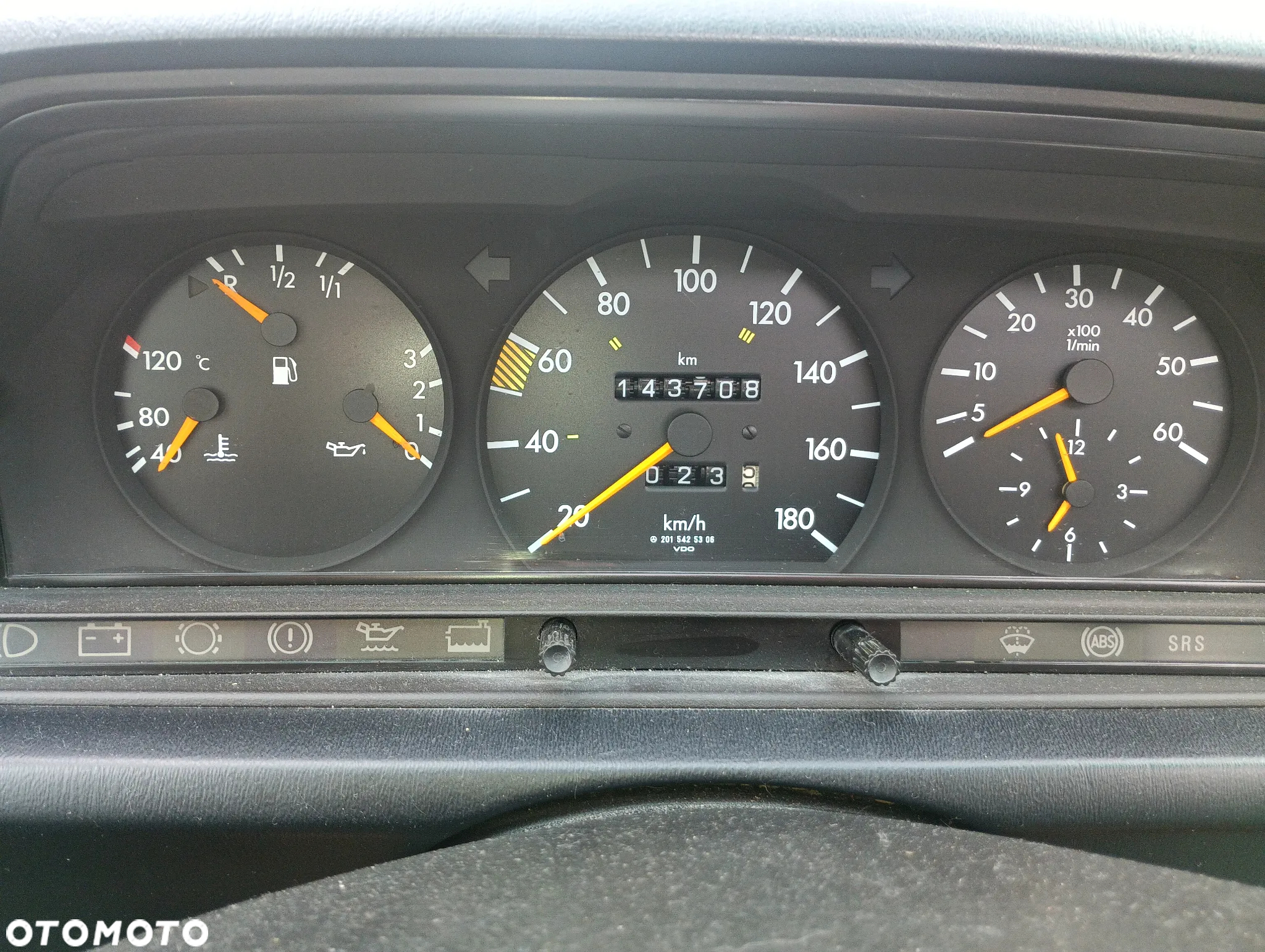 Mercedes-Benz W201 (190) - 5