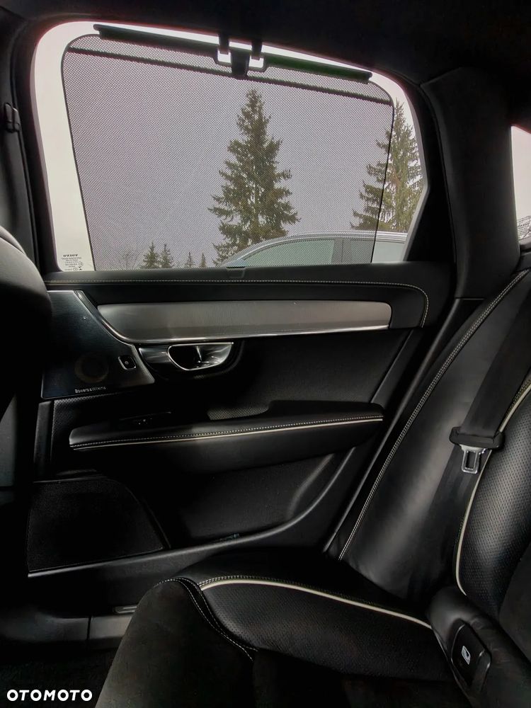 Volvo S90 D4 R-Design - 25