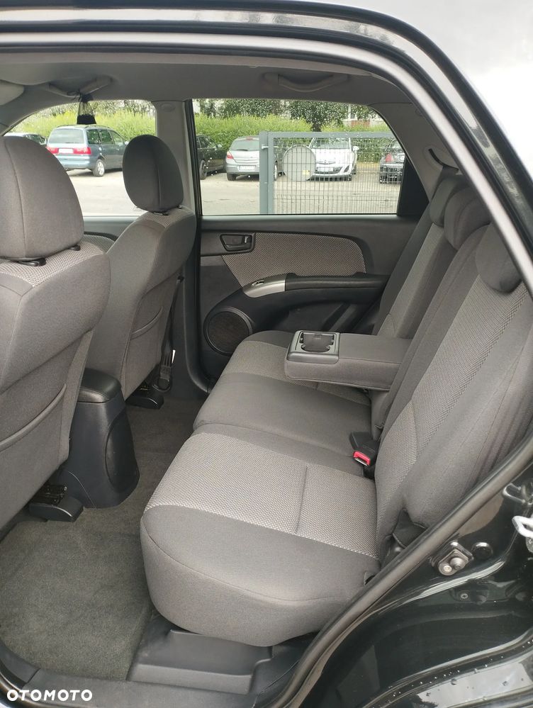 Kia Sportage 2.0 Tour - 8