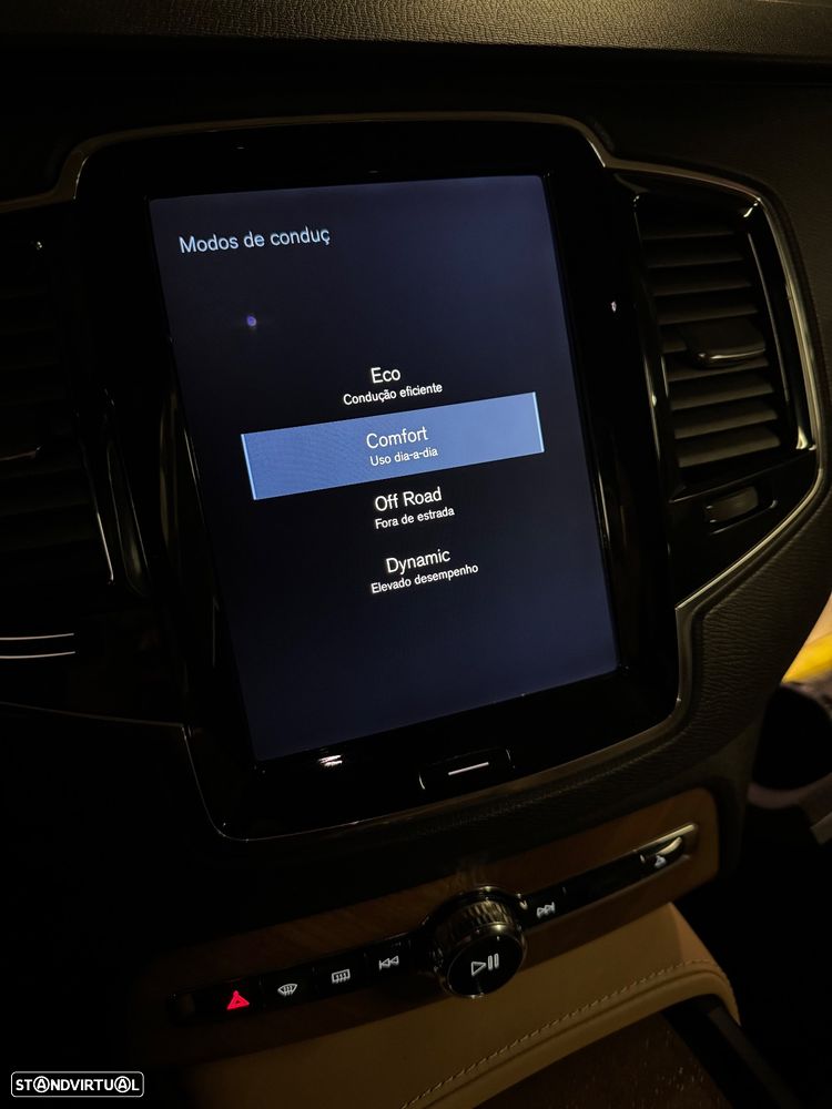 Volvo XC 90 2.0 D4 Inscription - 34