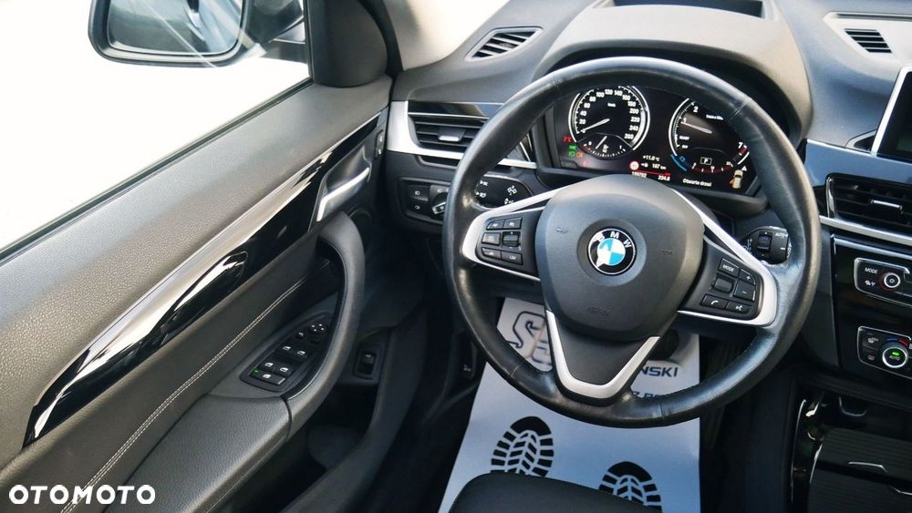 BMW X1 - 10