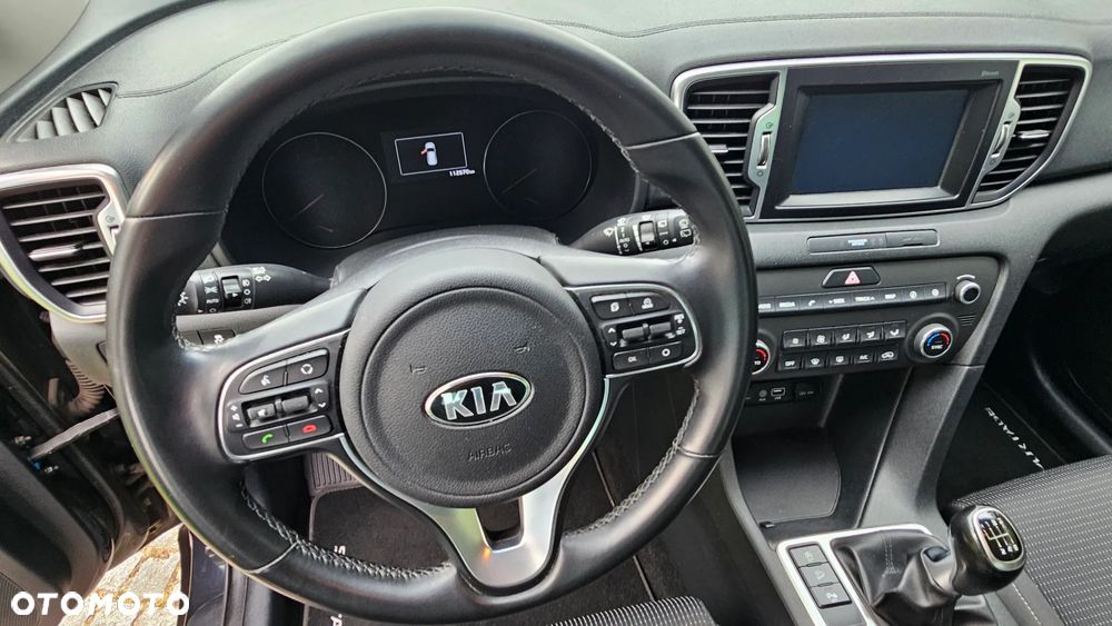 Kia Sportage 1.6 GDI 2WD Black Edition - 6