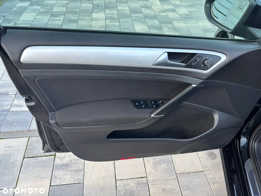 Volkswagen Golf 1.2 TSI BlueMotion Technology Cup - 13