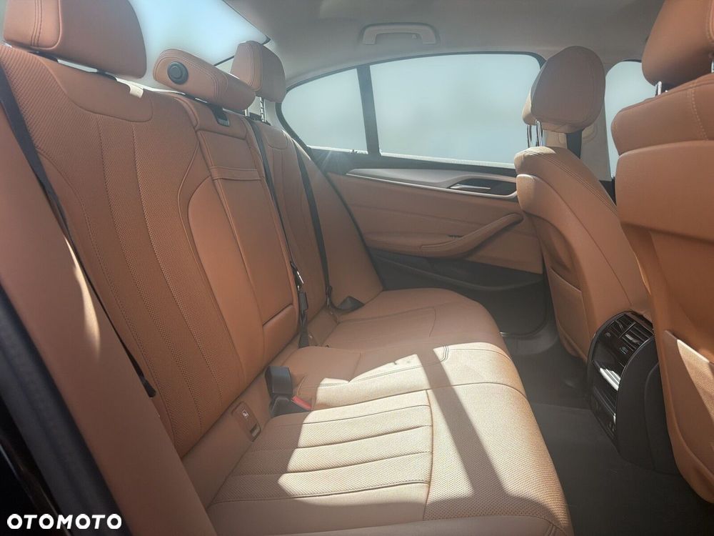 BMW Seria 5 - 18