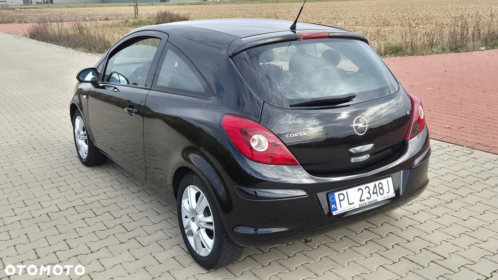 Opel Corsa - 4