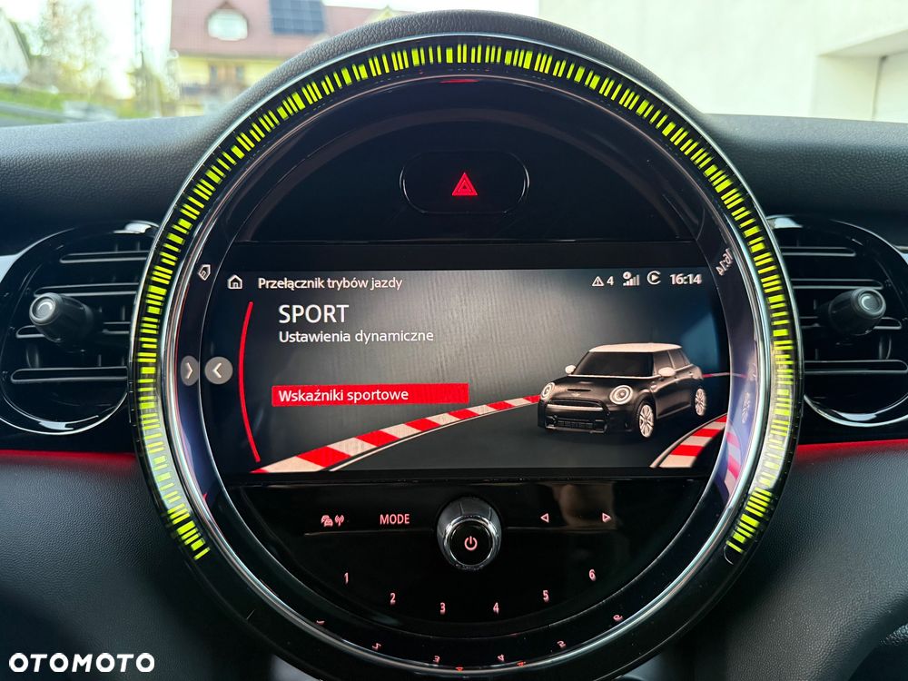 MINI Cooper John Works Trim - 22